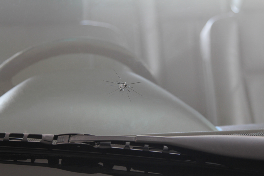 how to prevent windshield cracks