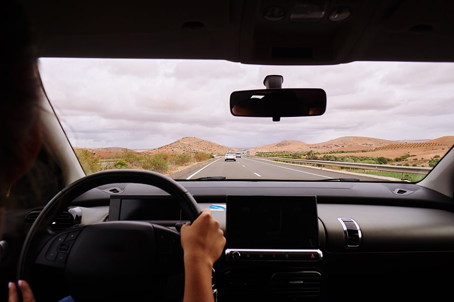 Why Don't Windshields Shatter Upon Impact? Why Don't Windshields Shatter Upon Impact?