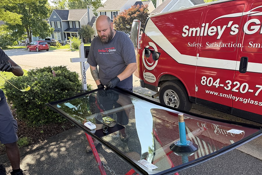 The Benefit of Mobile Glass Service The Benefit of Mobile Glass Service